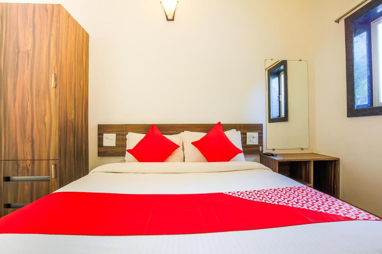 Oyo 24173 La Conceicao Aldeia Morjim Hotel Kültér fotó