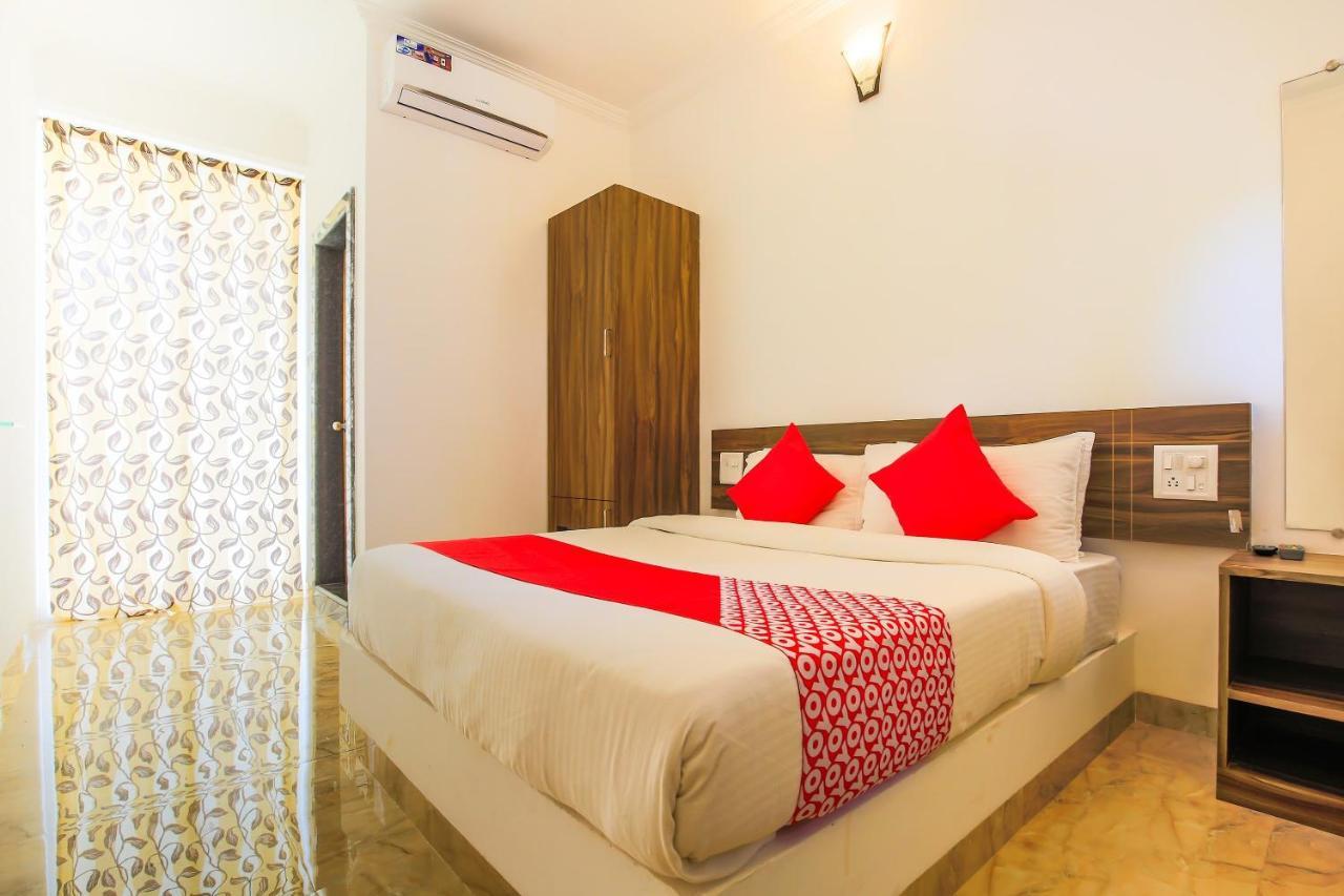 Oyo 24173 La Conceicao Aldeia Morjim Hotel Kültér fotó