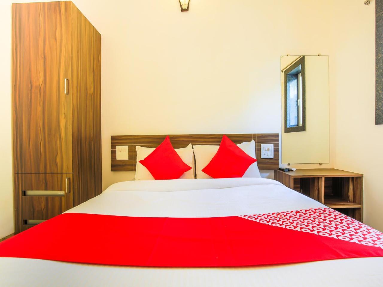 Oyo 24173 La Conceicao Aldeia Morjim Hotel Kültér fotó